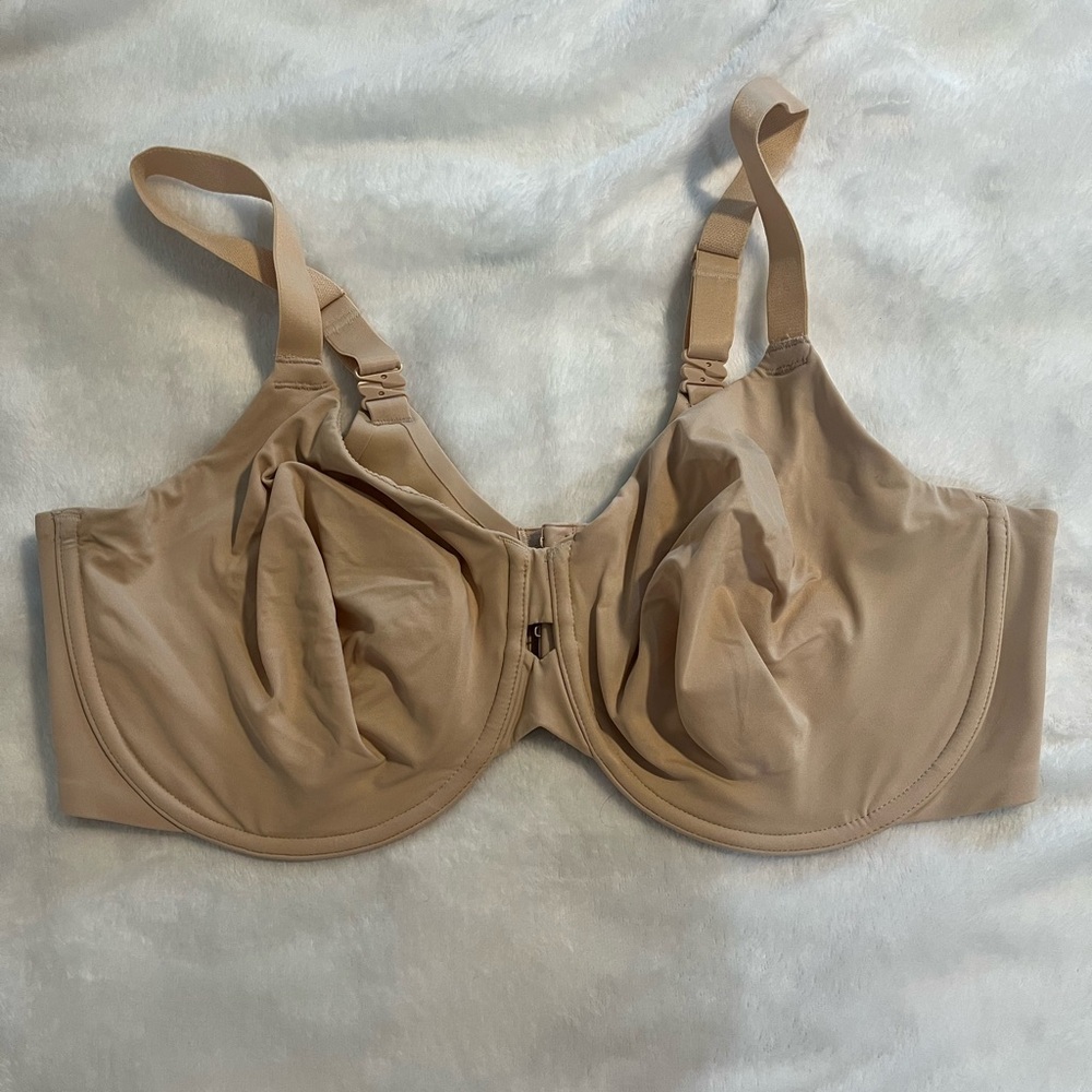 Wacoal Superbly Smooth Underwire bra